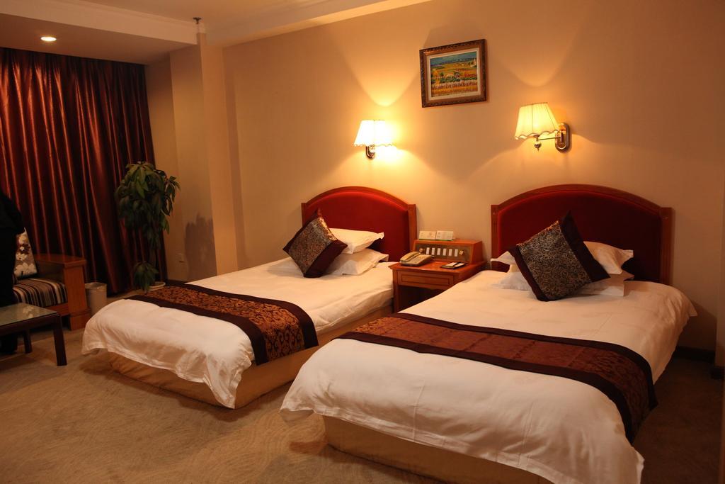 Tianhong Hotel Heze Zimmer foto