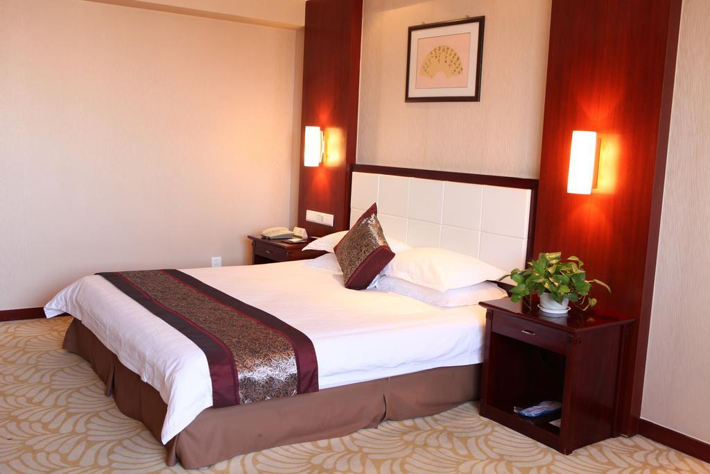 Tianhong Hotel Heze Zimmer foto