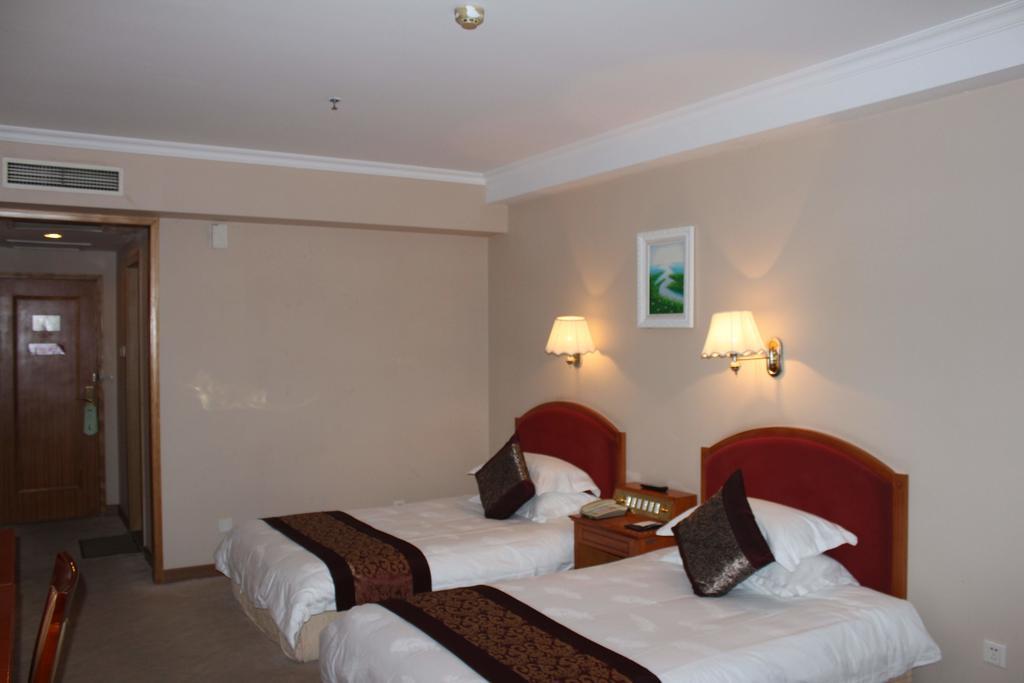 Tianhong Hotel Heze Exterior foto