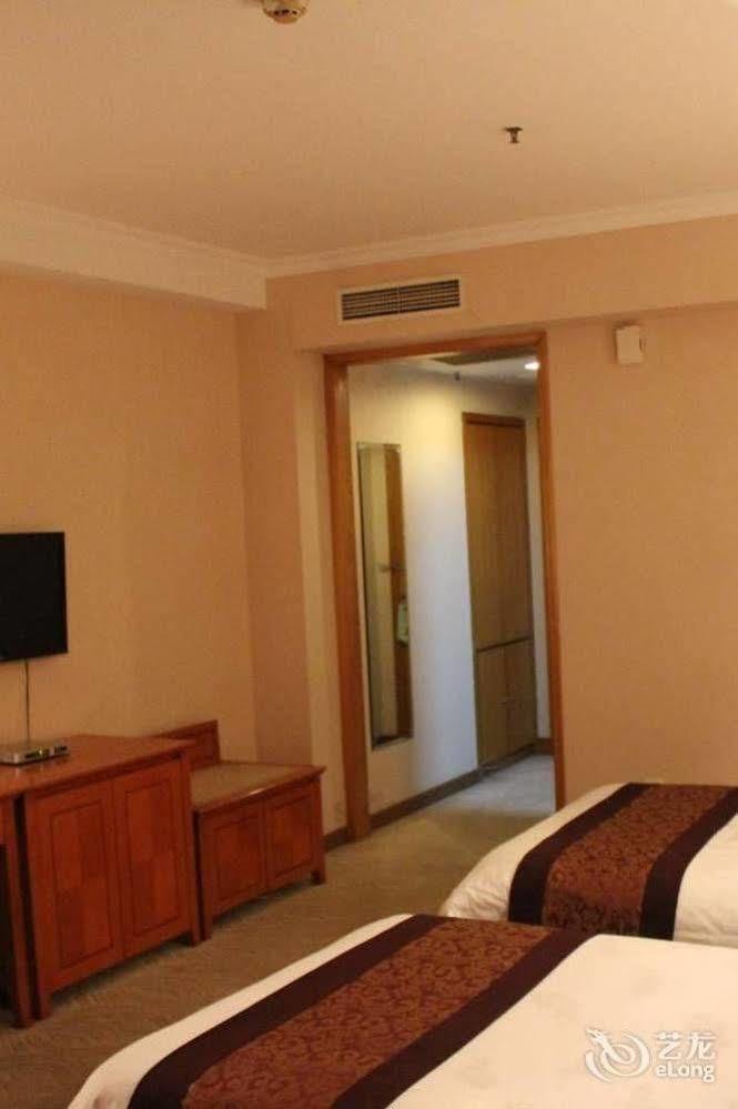 Tianhong Hotel Heze Exterior foto